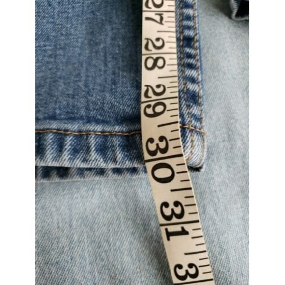 MEN'S LEVIS 505 STRAIGHT LEG JEANS  Medium Wash High Rise 42 x 32 Actual 41 x 30 - Picture 6 of 12